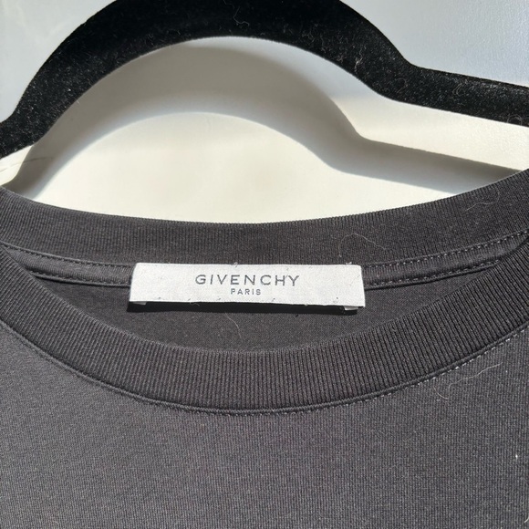 Givenchy Black Men's T-Shirt - Picture 6 of 9